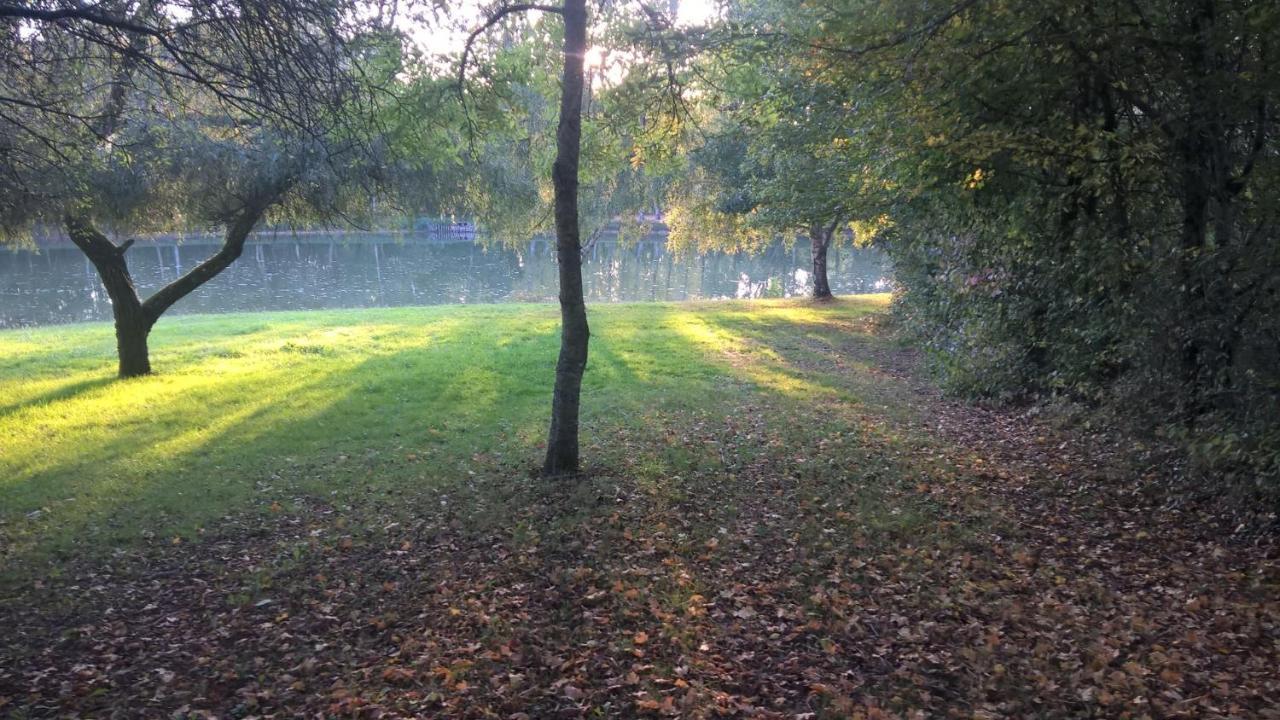 Gite Des Etangs De Beaulieu Le Plessis-Dorin Ngoại thất bức ảnh